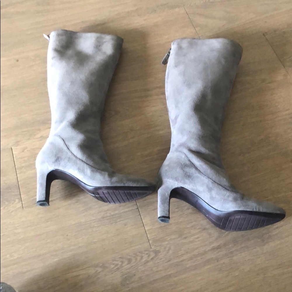 Cole Haan Arlean Boot. - Picture 4 of 6